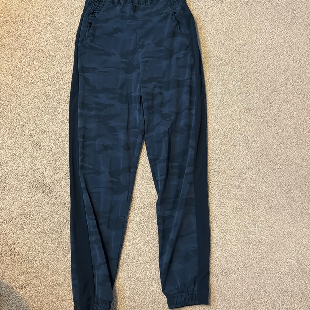 Brooklyn textured jogger